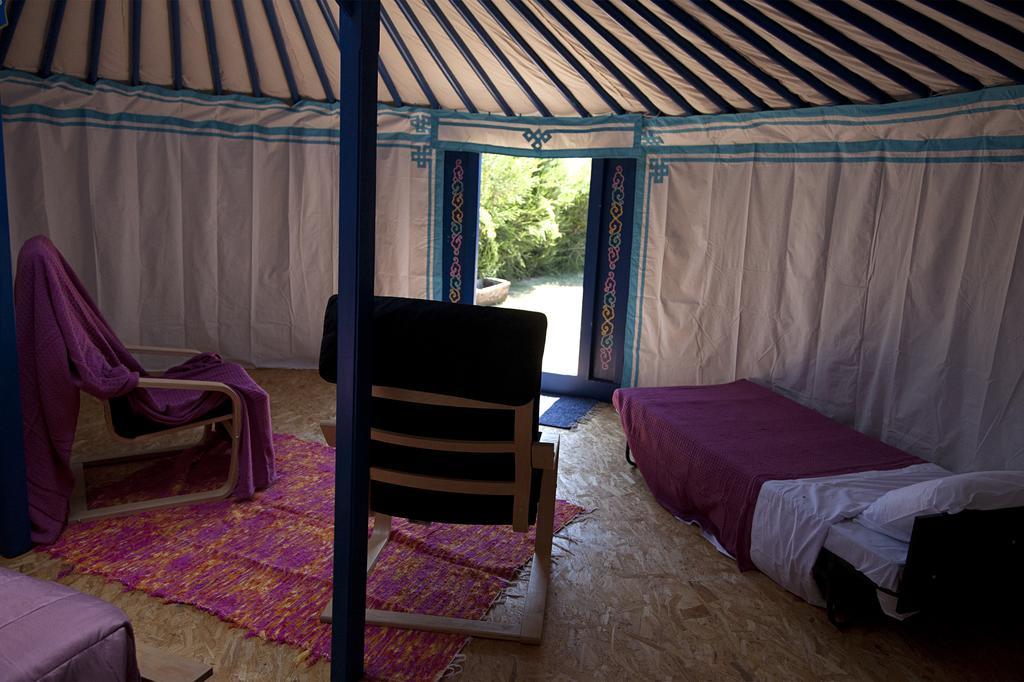 Quintal Yurts