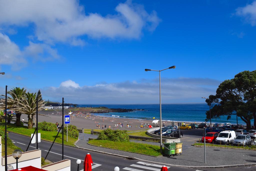 Front House Ponta Delgada (Sao Miguel)