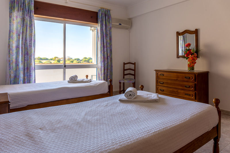 Aparthotel Cantinho Do Mar