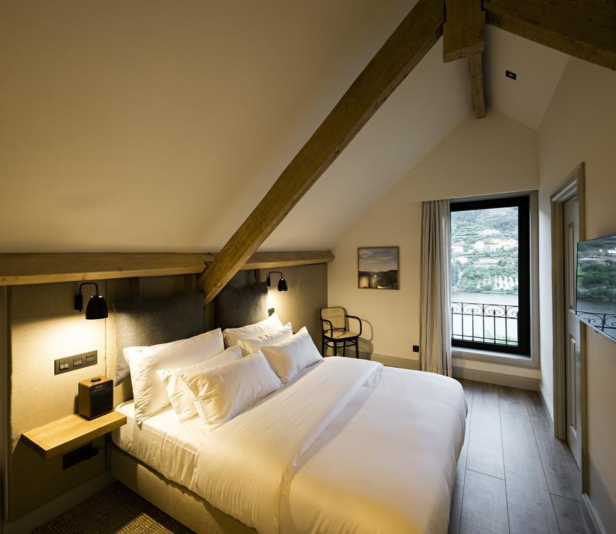 Quinta De S.bernardo - Winery & Farm stay *