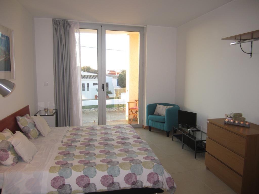 Atlantic Apartment *