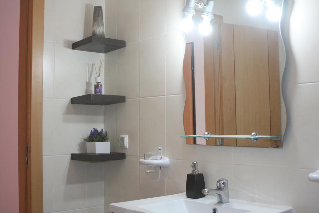 Lovely New W/ Pool Apartamento