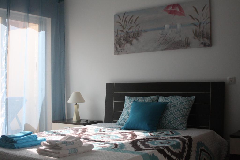 Apartamento Lovely New W/ Pool Albufeira