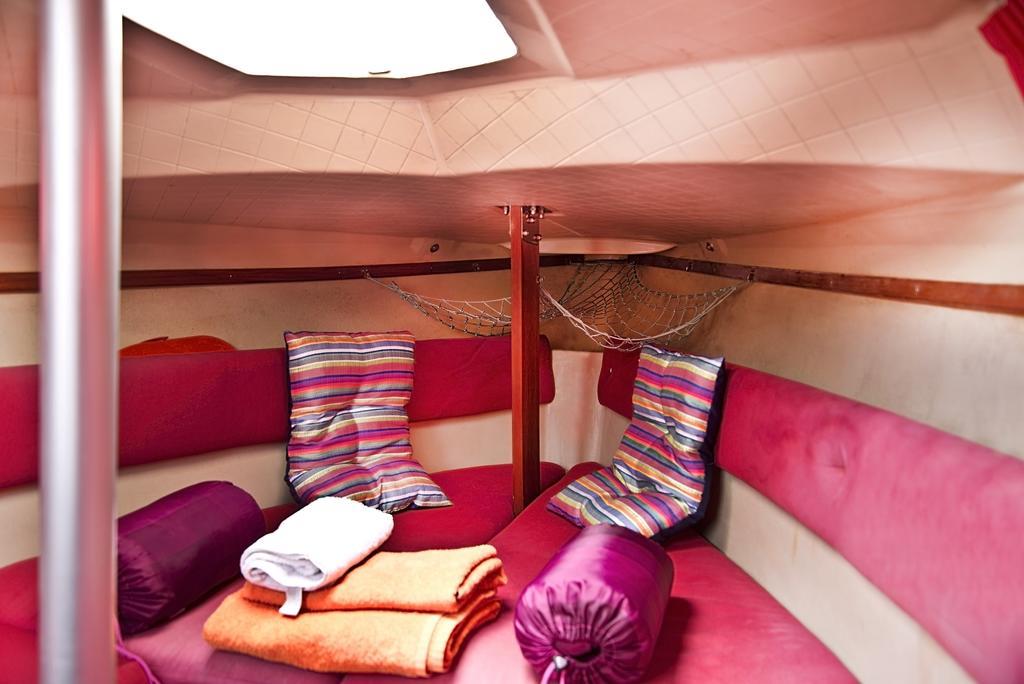 Hotel en barco Vrs - Low Cost Beach Boat Leça da Palmeira