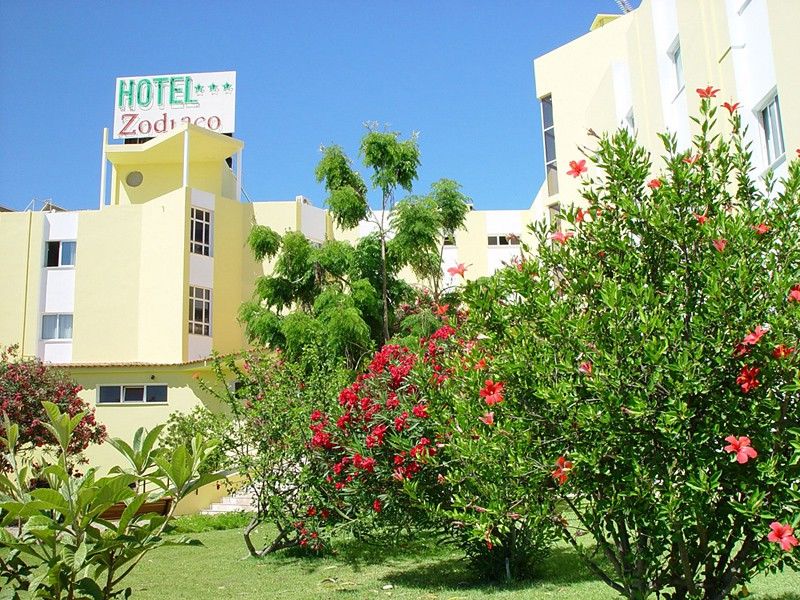 Hotel Zodiaco Quarteira