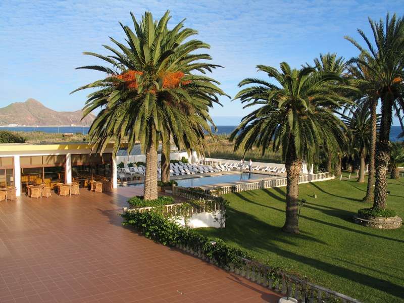 & Hotel