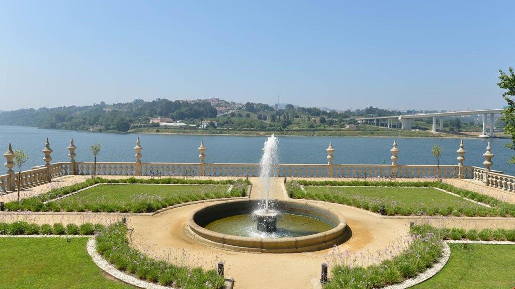 Hotel Pestana Palacio Do Freixo, & National Monument - The Leading Of The World 5*