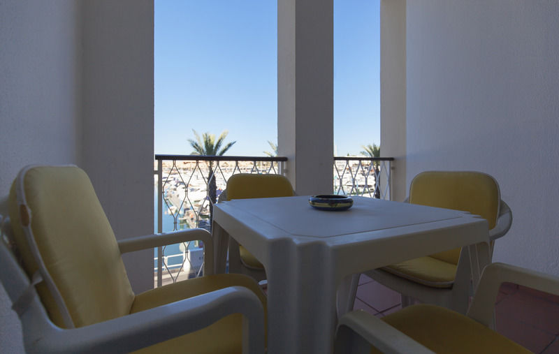 Marina Plaza By Garvetur Apartment