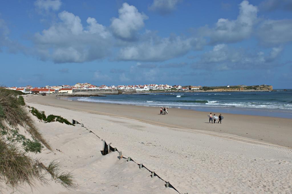 Holiday home Poolseaview Spacious House Atouguia Da Baleia