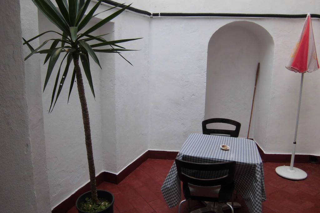 The White Butterfly Albergue Lagos