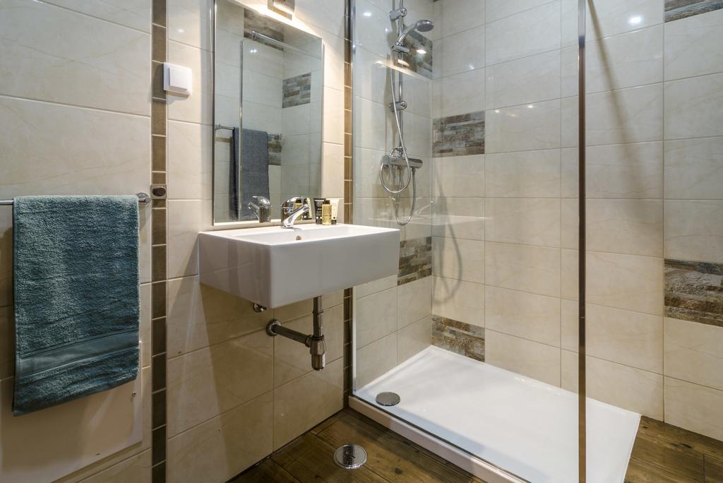 Downtown Guest house *