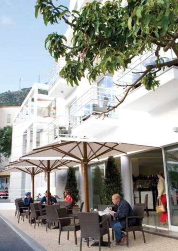 White Waters 3* Machico (Madeira)