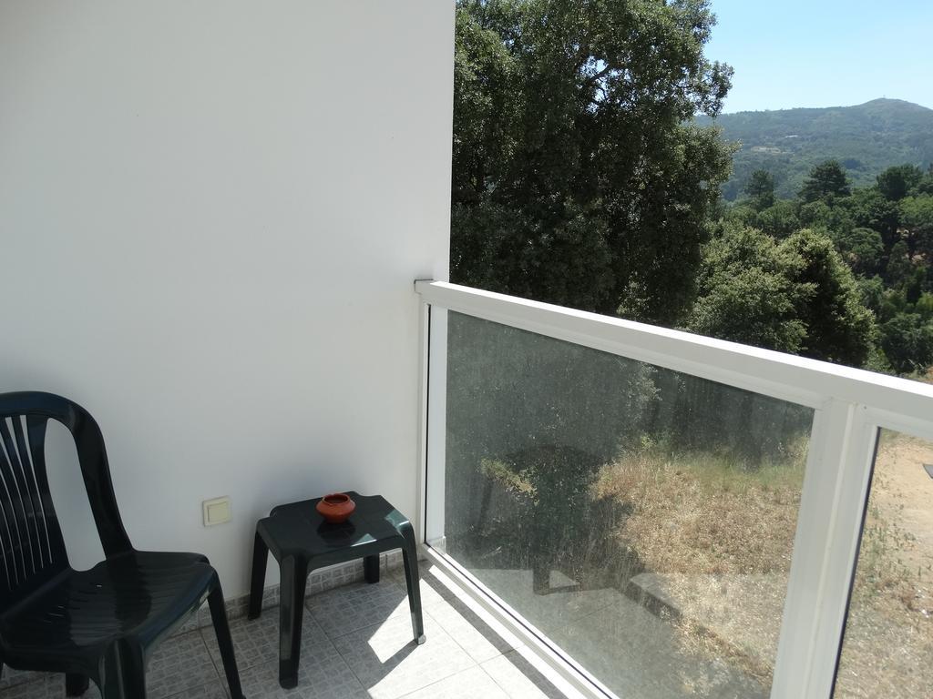 Guest house Descansa Pernas *