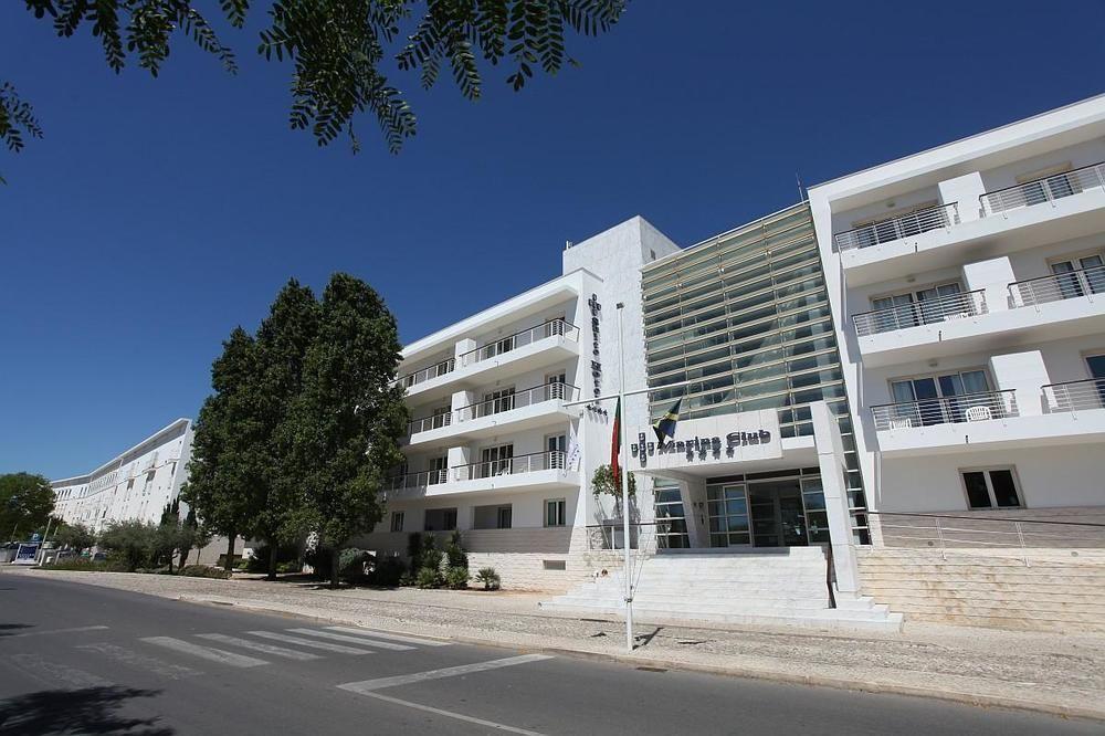 Marina Club Hotel 4*