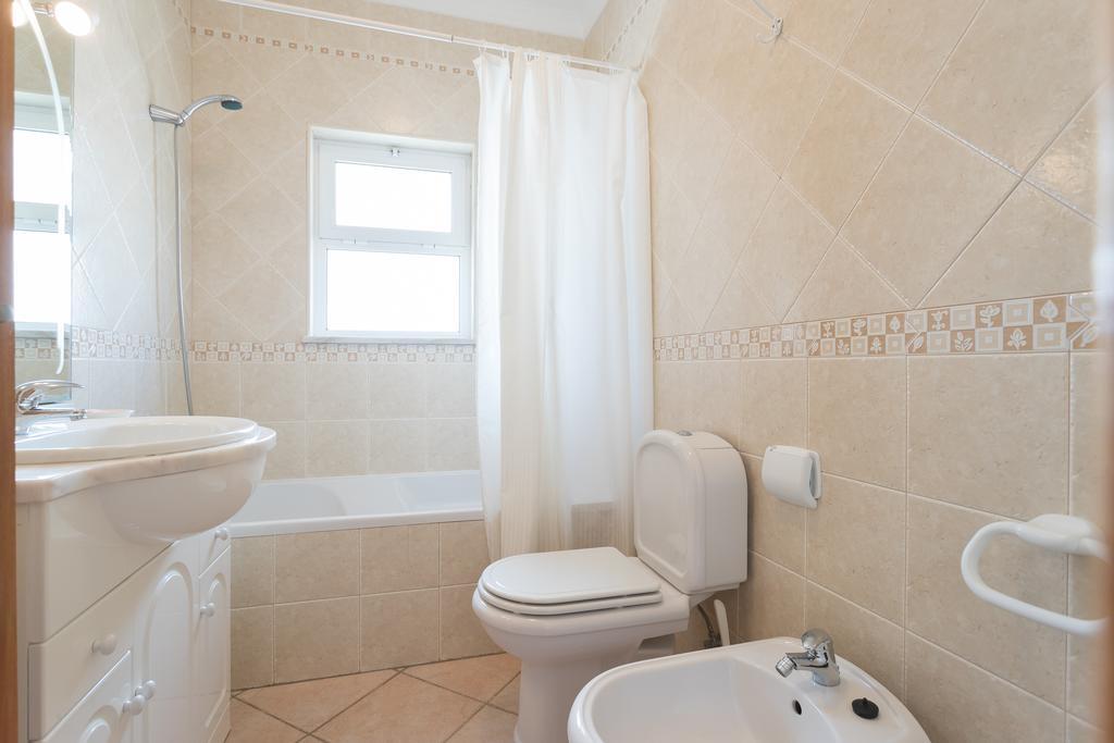 Flh Carrapateira Summer Place Holiday home *