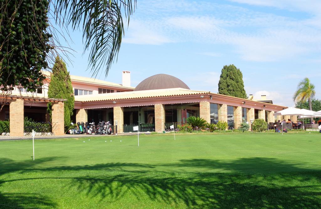 Apartment Millennium Golf Residences