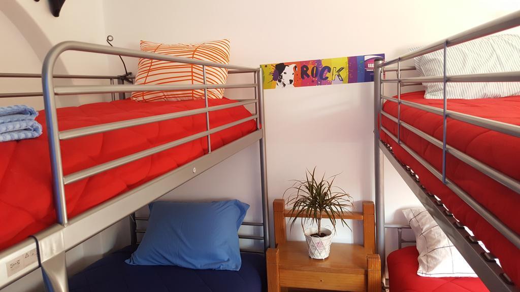 Guest house Caparica Surf *