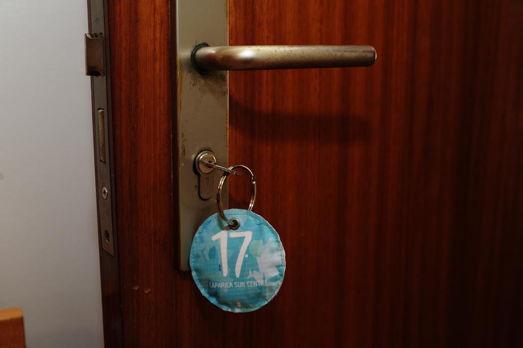Caparica Sun Centre Hostal