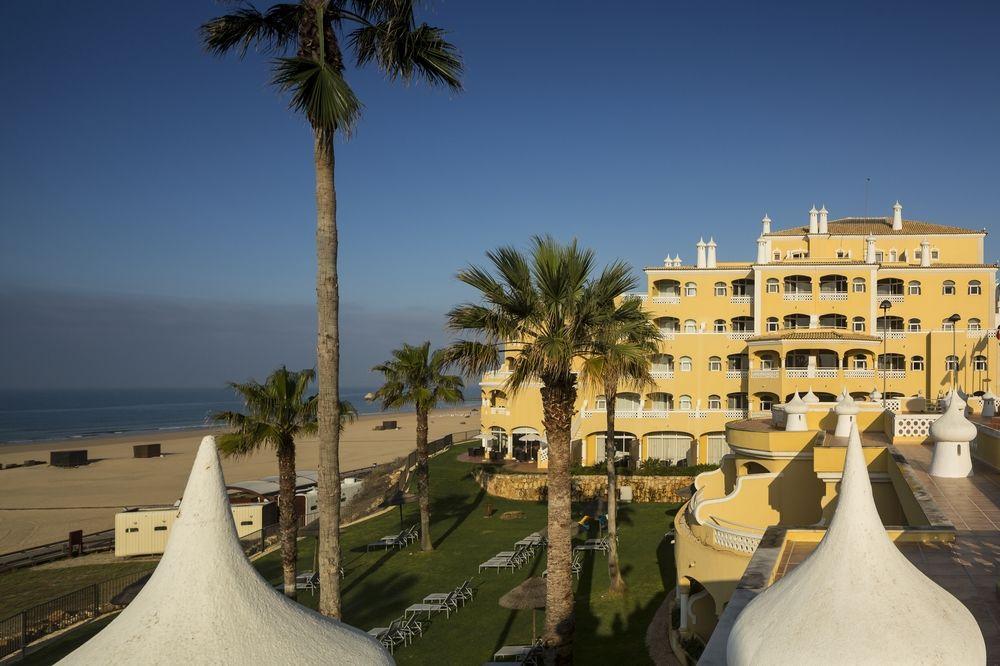Ap Oriental - Adults Friendly