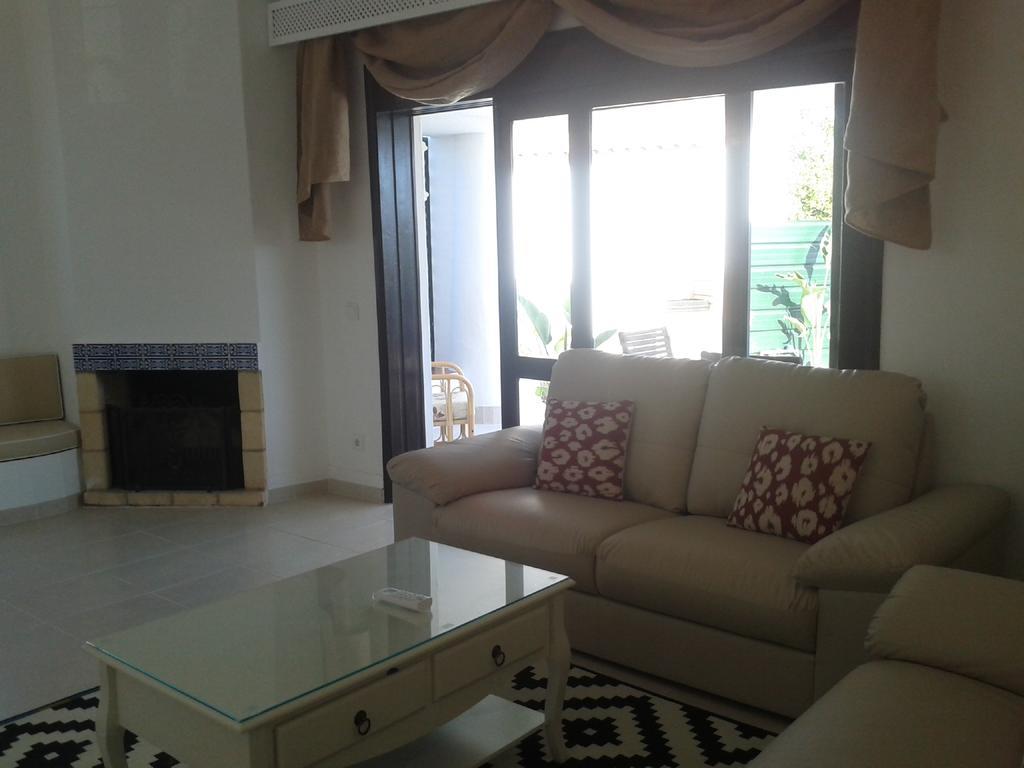 Holiday park Oura Beach
