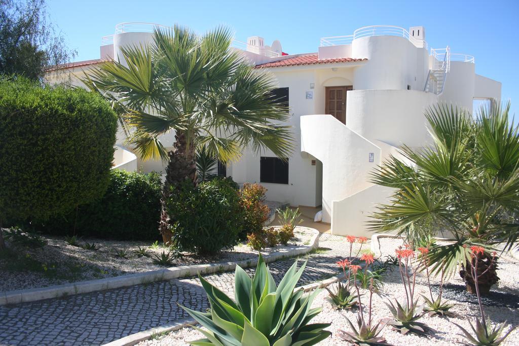 Apartment Monte Dourado *