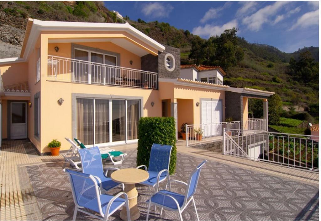 Hasta La Vista Holiday home Arco da Calheta (Madeira)