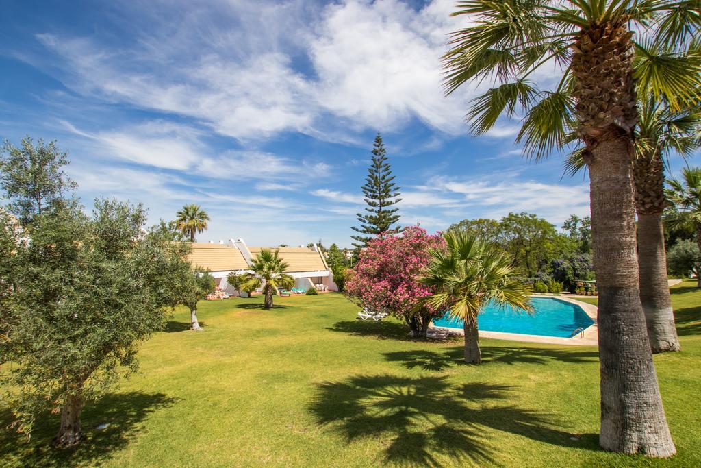 Aparthotel Capitalmoura Mouragolf Village