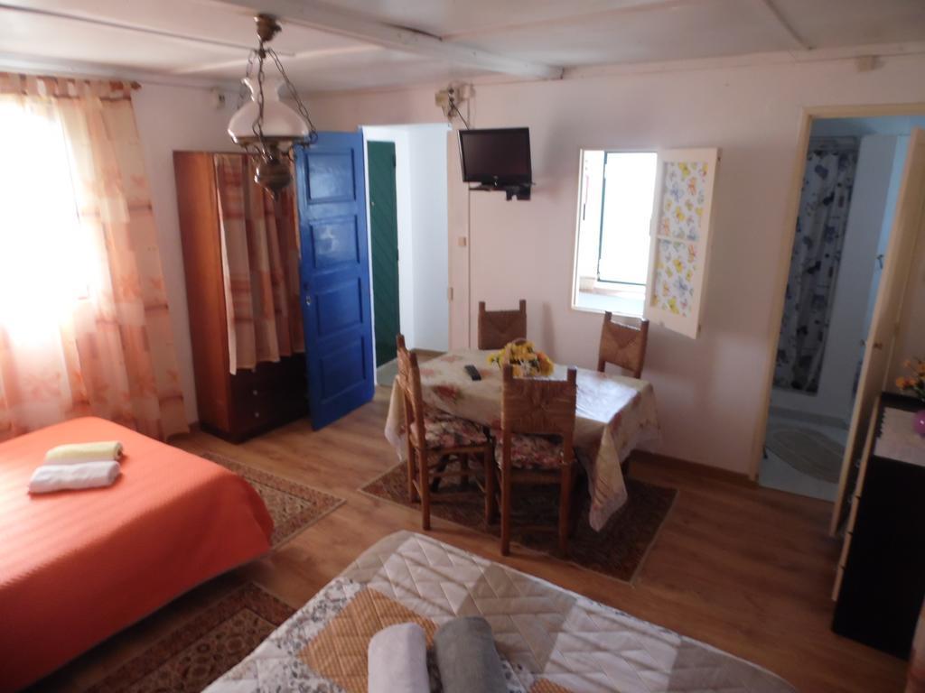 Hospedagem Chave D'ouro Guest house *