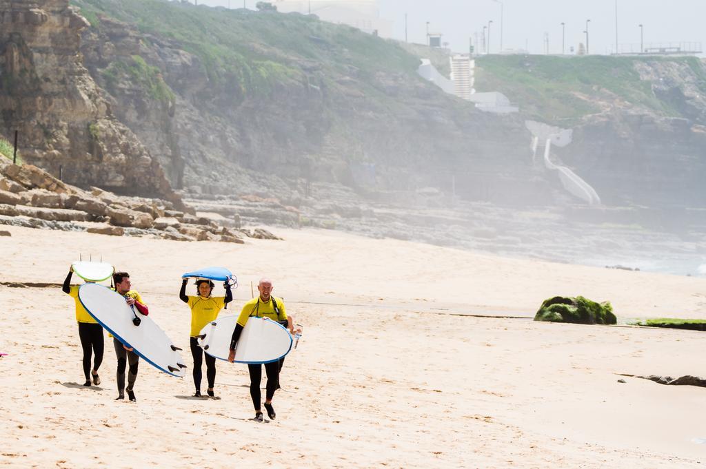 & Surfcamp 55 Hostel Ericeira