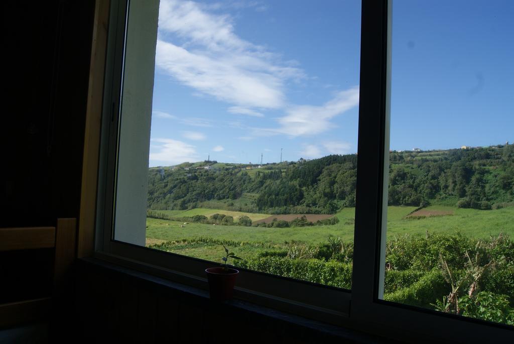Apartment Praia Do Almoxarife Horta (Azores)