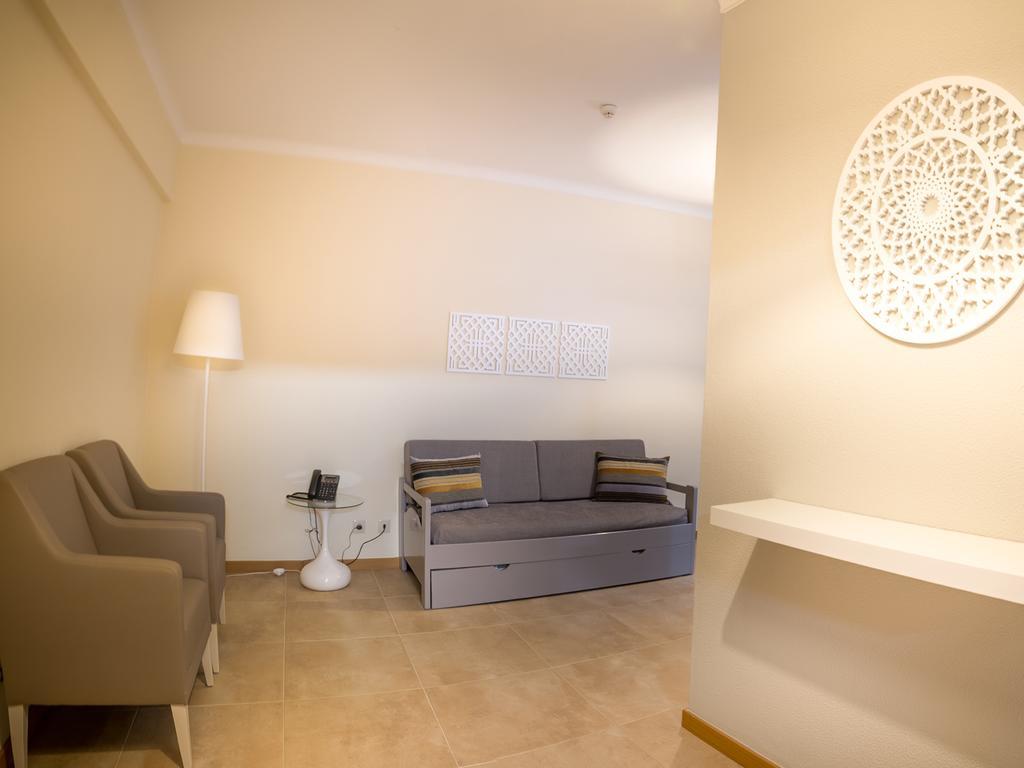 Flor Da Rocha Aparthotel 4*