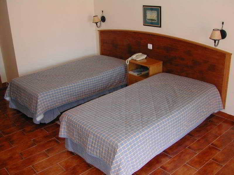 Mh Dona Rita Hotel 3*