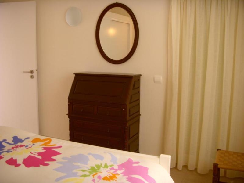 Senhora Da Rocha Apartment *