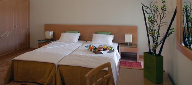 Ap Victoria Sports & 4* Olhos de Agua (Albufeira)
