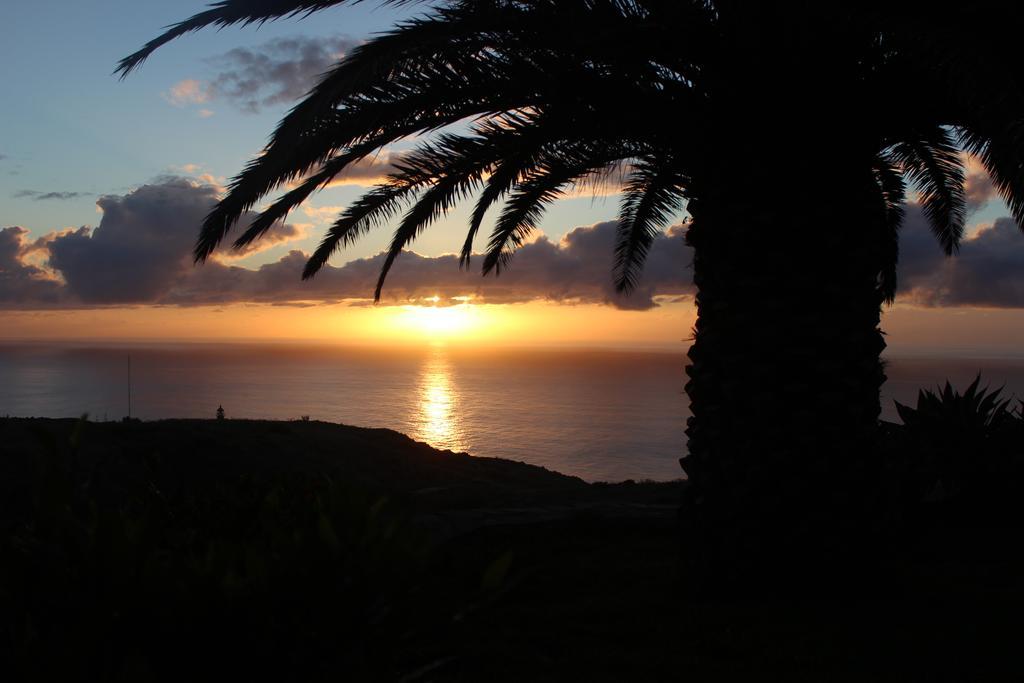 Bed & Breakfast Residencial Farol Ponta do Pargo