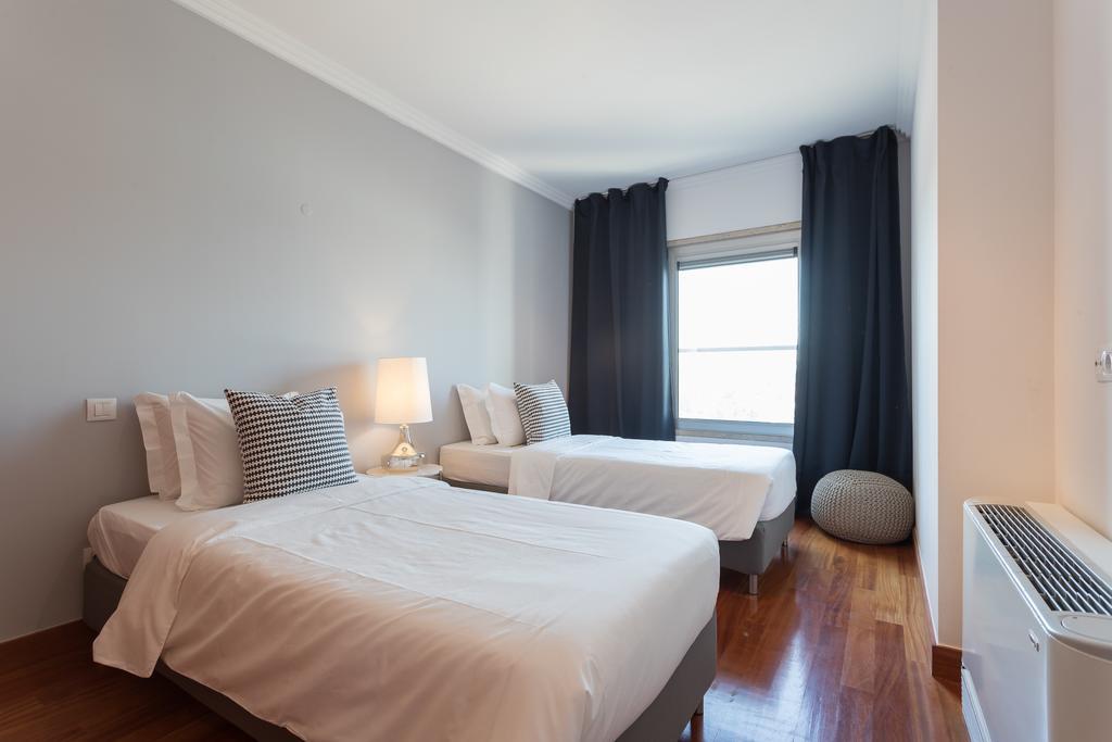 Apartment The Residences At Oriente Lisbon