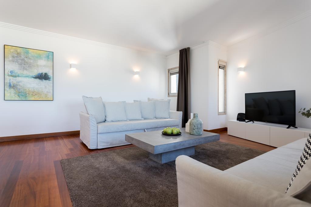 The Residences At Oriente Apartment Lisbon
