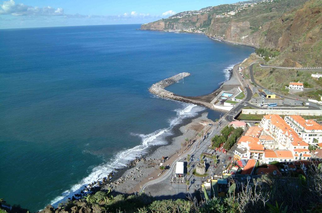 Apartment Loft Pacos Da Ribeira Brava