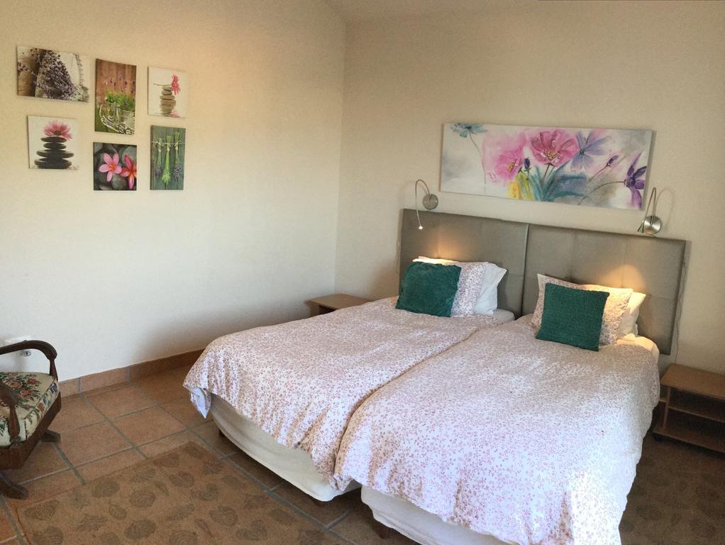 Banda Do Sol Self Catering * Estreito Da Calheta