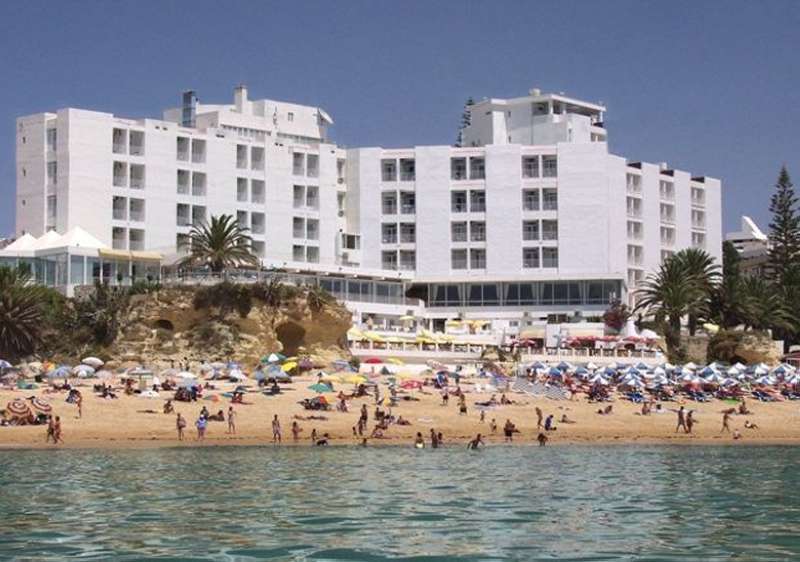 Hotel Algarve - Armacao De Pera, An Ihg 4*