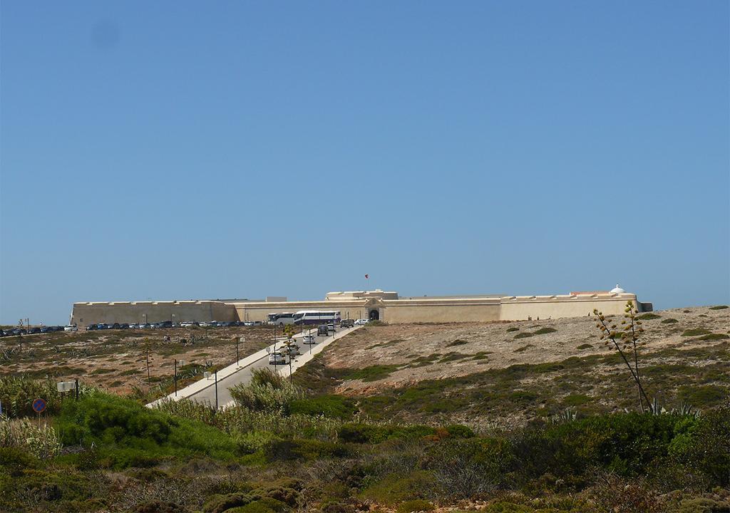 Camping Parque De Campismo Orbitur