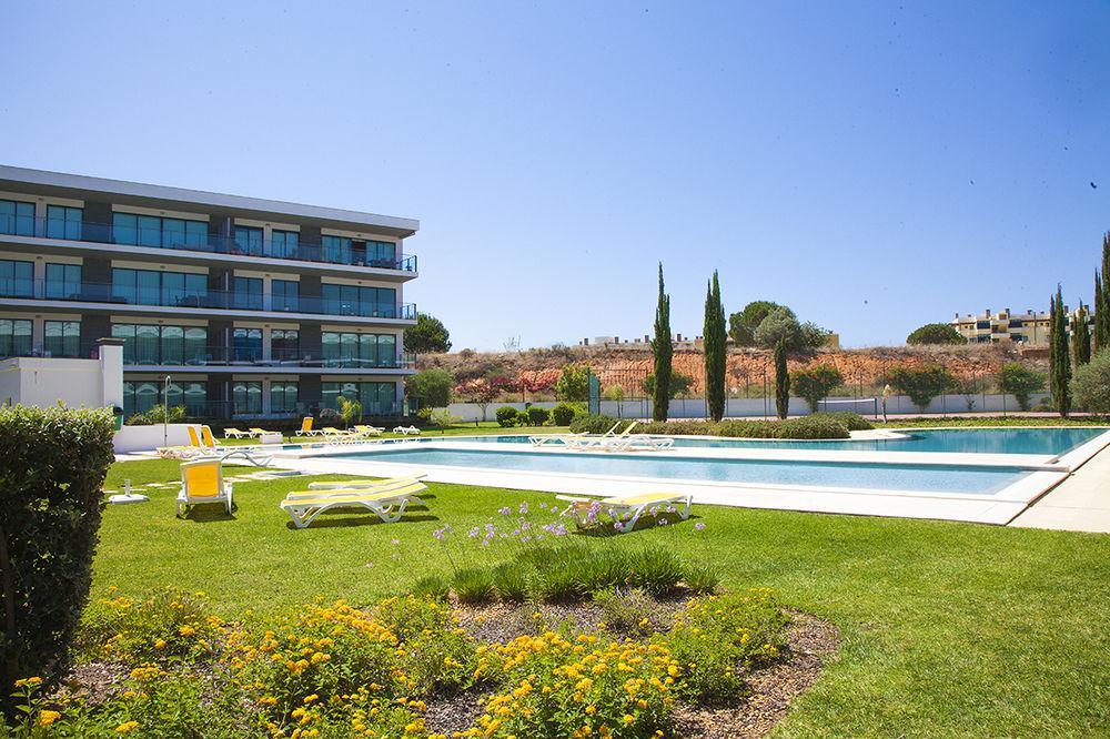 Golf Club Apartment