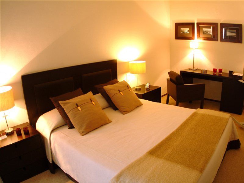 Carcavelos Hotel 4*
