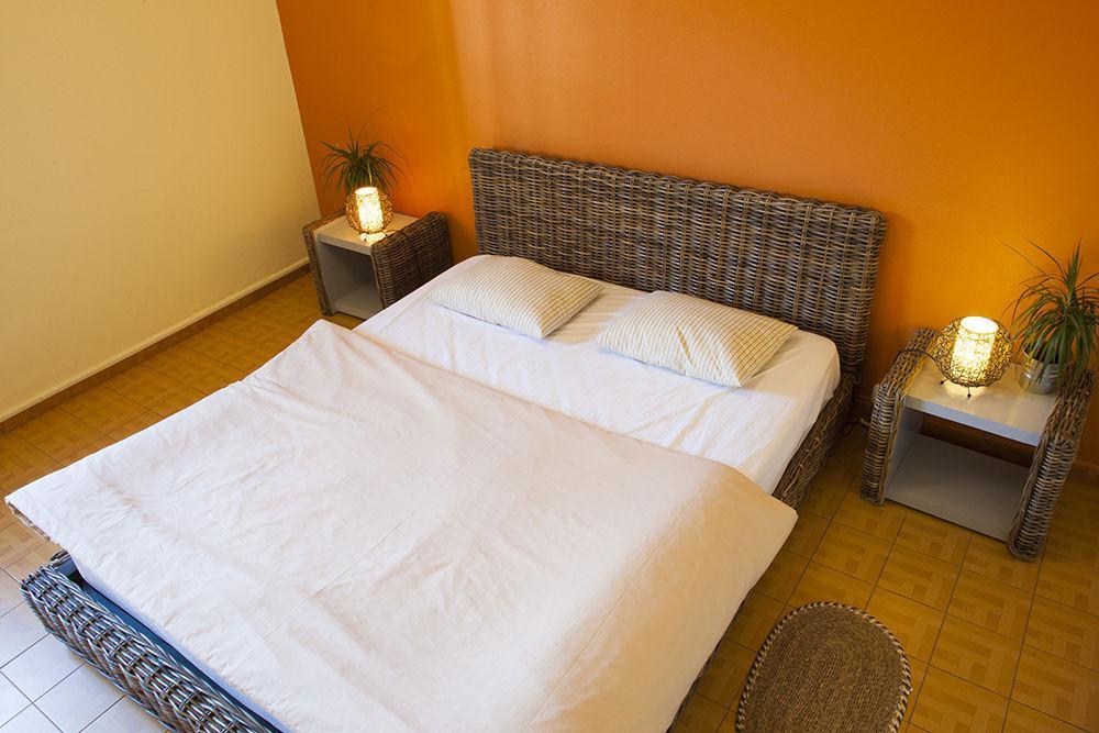 Hostel Good Feeling Hostel & Guest House Raposeira (Faro)