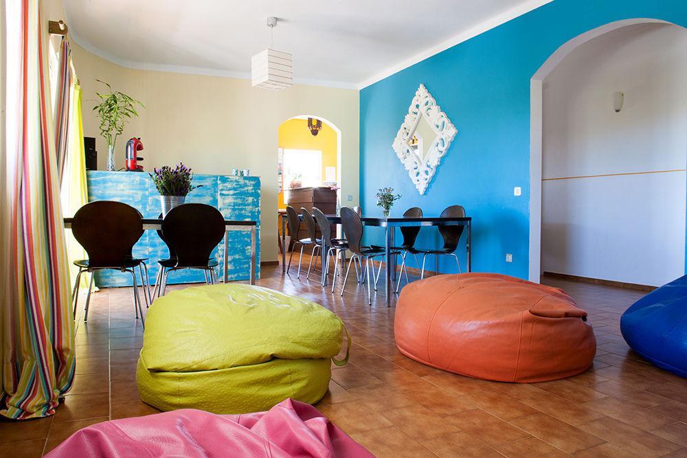 Good Feeling Hostel & Guest House *