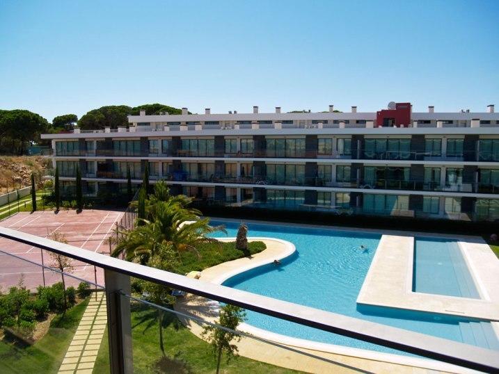 Golf Club Apartment