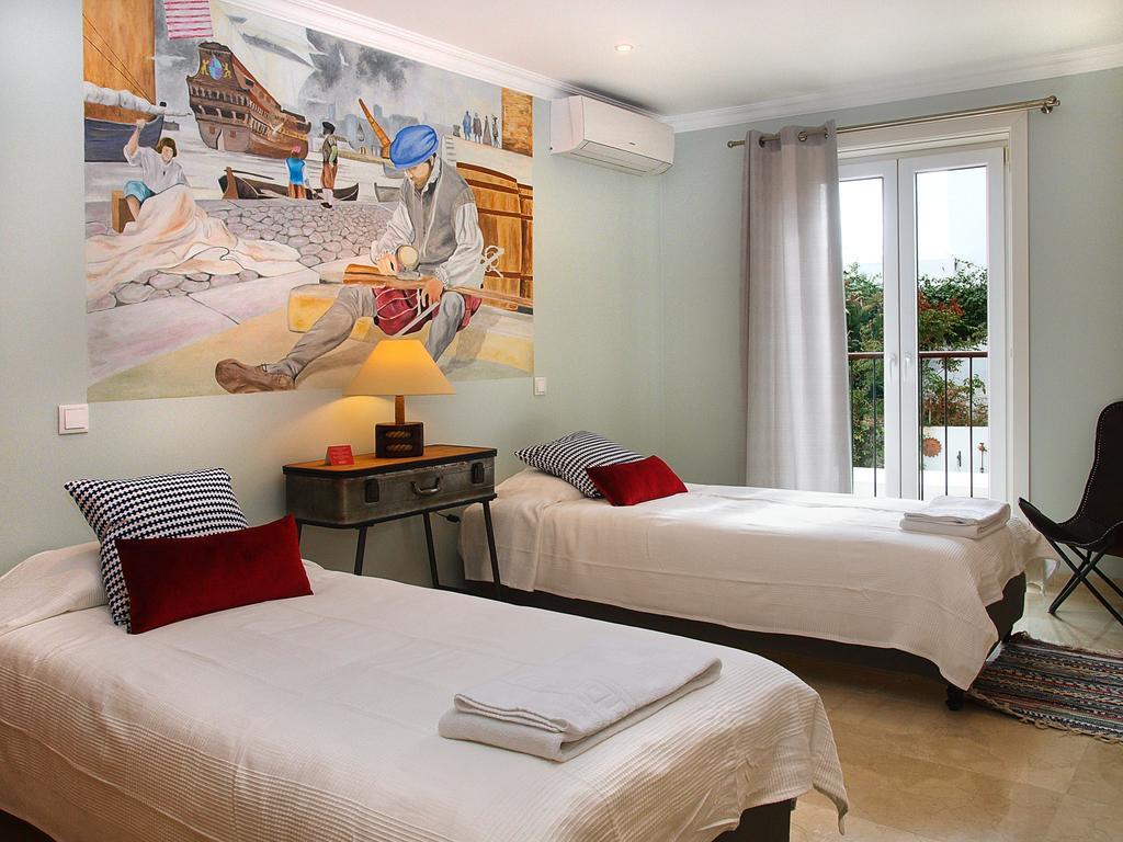 Apartment Henri's - Pateo De Santo Antonio