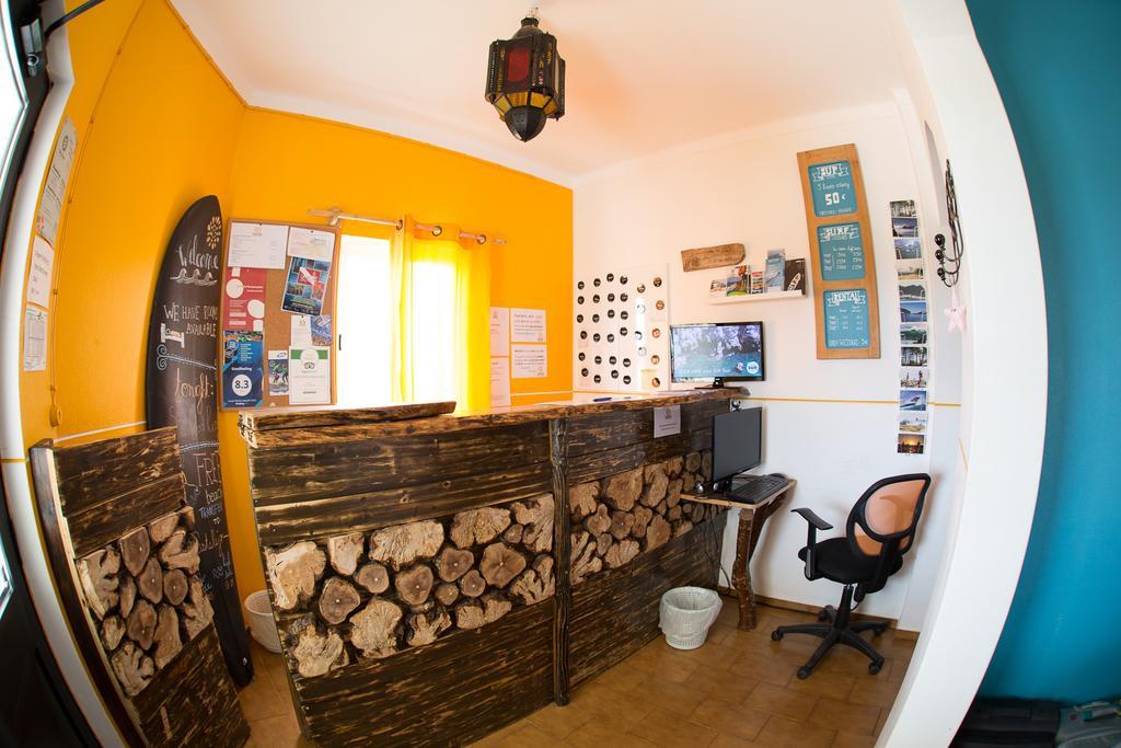Good Feeling Hostel & Guest House