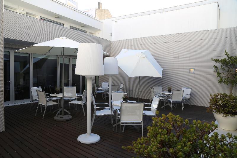 Hotel Praia Hotel 4*