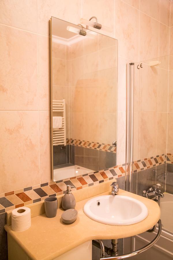 A07 - Seaview And Pool Luxury Apartment